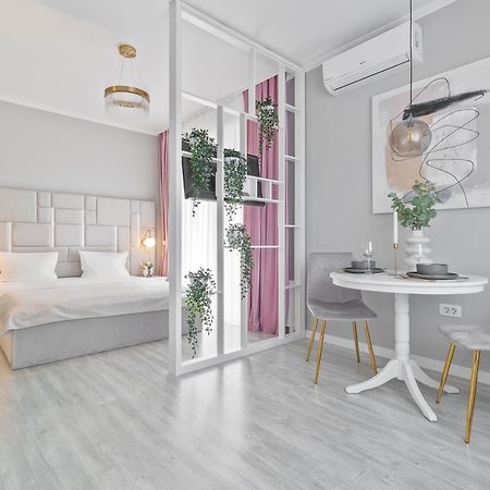Andreea Studio Nagyvárad Kültér fotó